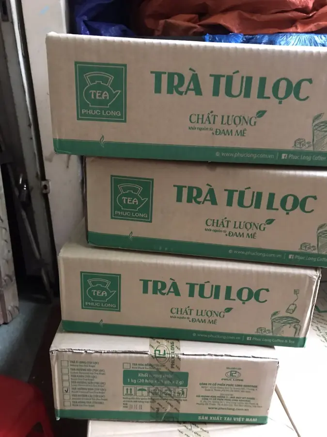 Các thùng trà túi lọc nguyên đai